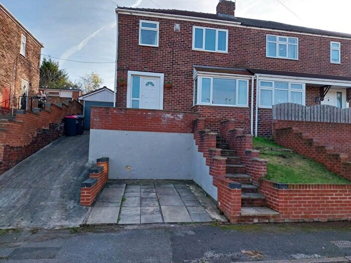 3 Bedroom Semi-Detached House To Rent In Larch Avenue, Wickersley, S66