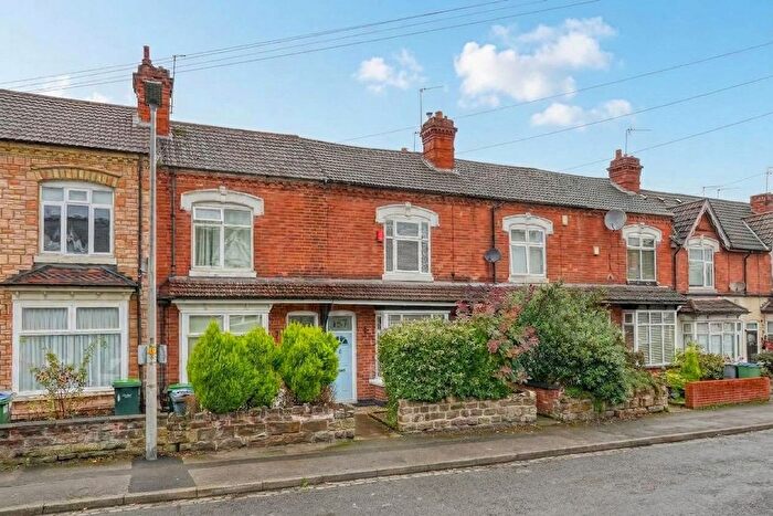 2 Bedroom Terraced House For Sale In Milcote Road, Smethwick, B67