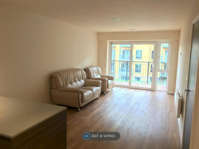 1 Bedroom Flat To Rent In Carleton House, London, NW9