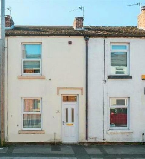 2 Bedroom Terraced House To Rent In Grove Street, Leyland, Lancashire, PR25