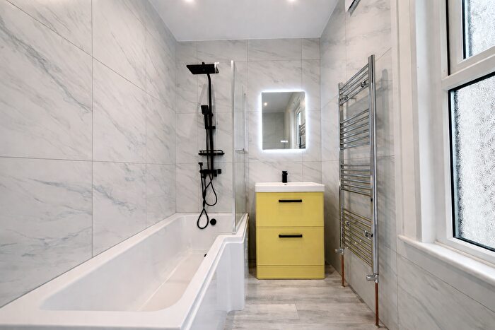 4 Bedroom Property To Rent In Beresford Road, Southend-On-Sea, SS1