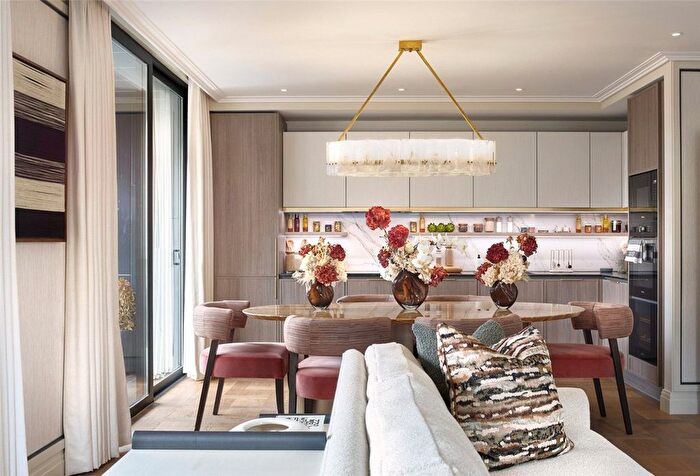 1 Bedroom Flat For Sale In Artisan Tower, Mill Stream Walk, London, SW18