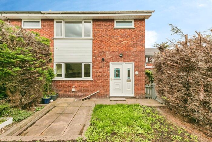 3 Bedroom End Of Terrace House For Sale In Canton Walks, Macclesfield, Cheshire, SK11