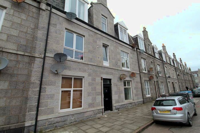 1 Bedroom Flat To Rent In Elmbank Road, Ground Floor Right, AB24