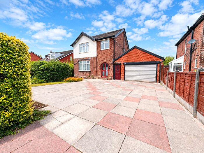4 Bedroom Detached House For Sale In Chester Road, Stockport, Cheshire, SK7