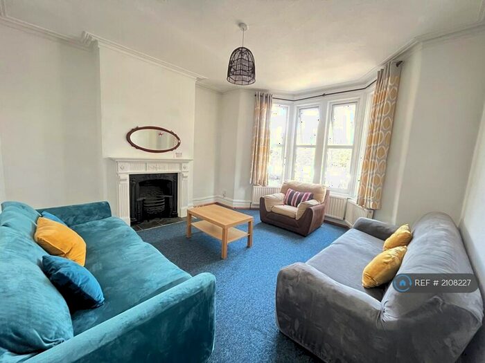 6 Bedroom Terraced House To Rent In Filton Avenue, Horfield, Bristol, BS7