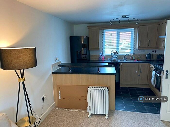 2 Bedroom Flat To Rent In Barley Leaze, Chippenham, SN14