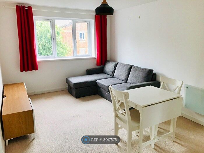 1 Bedroom Flat To Rent In Jack Clow Road, London, E15
