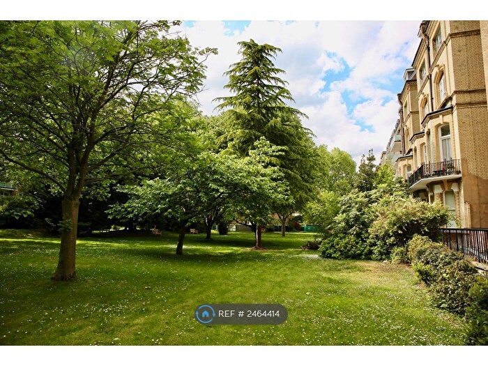 2 Bedroom Flat To Rent In Elm Park Gardens, London, SW10