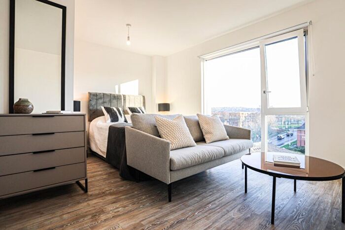 Apartment To Rent In Brook Place, Sheffield Sheffield, S11