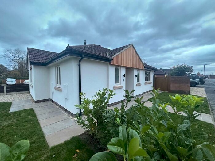 3 Bedroom Bungalow For Sale In Thorntree Close, Breaston, DE72