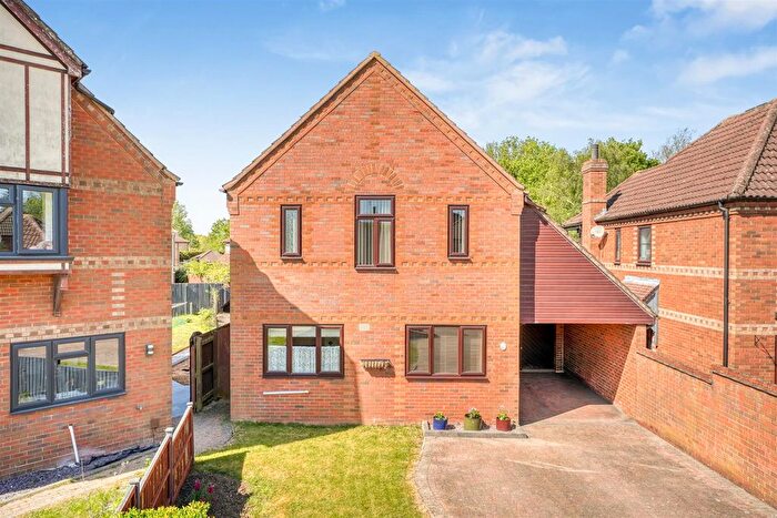 3 Bedroom Detached House For Sale In Priors Park, Emerson Valley, Milton Keynes, MK4