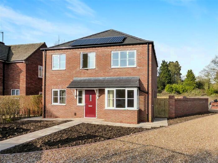 4 Bedroom Detached House To Rent In The Chase, Leverington Road, Wisbech, PE13