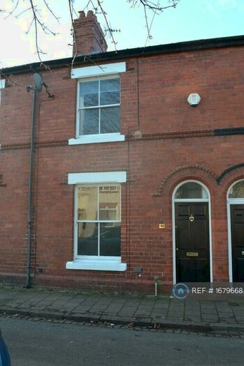 2 Bedroom Terraced House To Rent In Devonshire Place, Chester, CH4