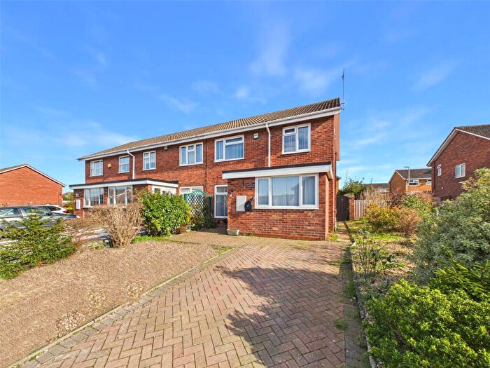 3 Bedroom End Of Terrace House For Sale In Kempton Grove, Cheltenham, Gloucestershire, GL51