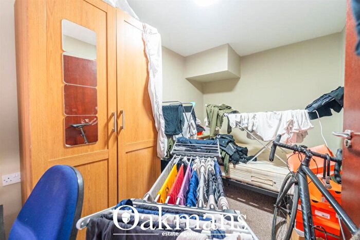 6 Bedroom House To Rent In Dawlish Road, Birmingham, West Midlands, B29