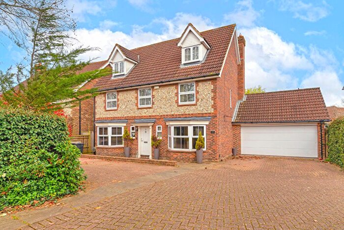 5 Bedroom Property For Sale In Green Lane, Tonbridge, TN12