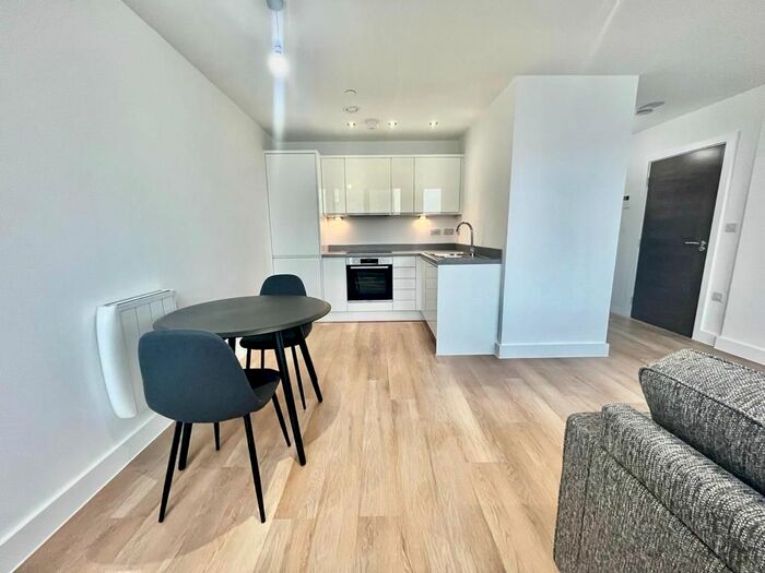1 Bedroom Flat To Rent In Alexander House, Talbot Road, M16