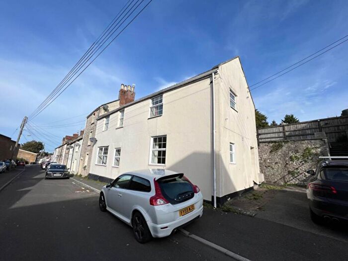 2 Bedroom Flat To Rent In Garston Street, Shepton Mallet, BA4