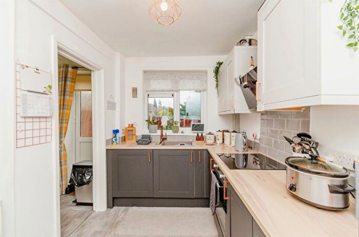 2 Bedroom Semi-Detached House For Sale In Wilkes Avenue, Walsall, WS2