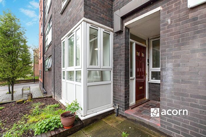 1 Bedroom Flat To Rent In Rockingham Street, London, SE1