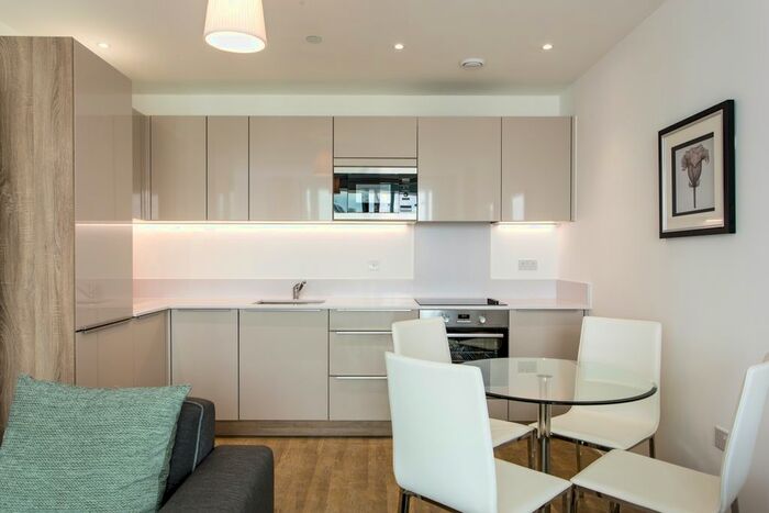 1 Bedroom Flat To Rent In Enderby Wharf, Ossel Court, Greenwich, SE10