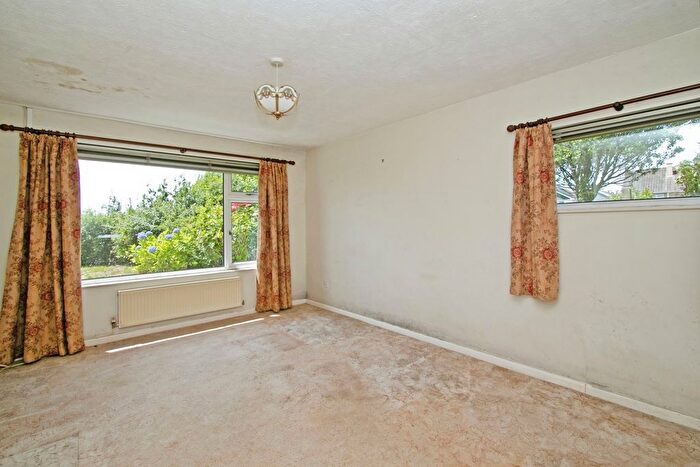 2 Bedroom Bungalow For Sale In Green Crescent, Helston, Cornwall, TR13