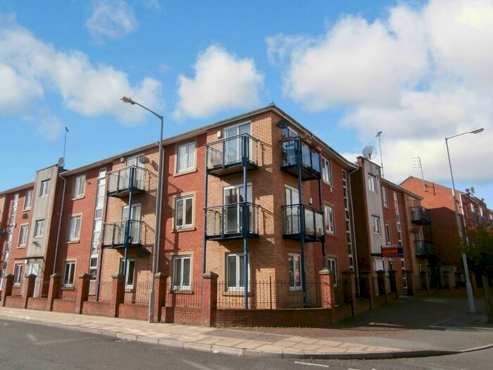 2 Bedroom Flat To Rent In Colin Murphy Road, Hulme, Manchester, M15