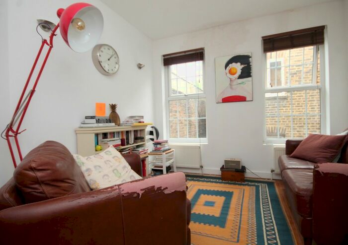 1 Bedroom Flat To Rent In Royal College Street, Camden, NW1