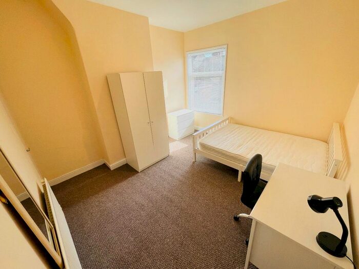 3 Bedroom Property To Rent In Watford Street, Shelton, Stoke-On-Trent, ST4