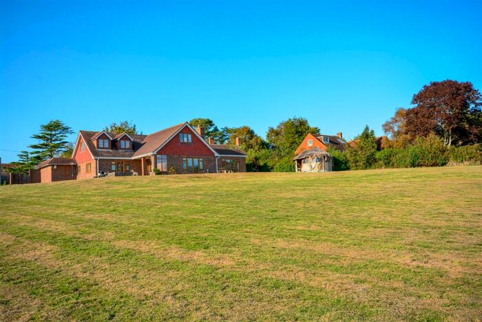 5 Bedroom Detached House For Sale In Boreham Hill, Boreham Street, BN27