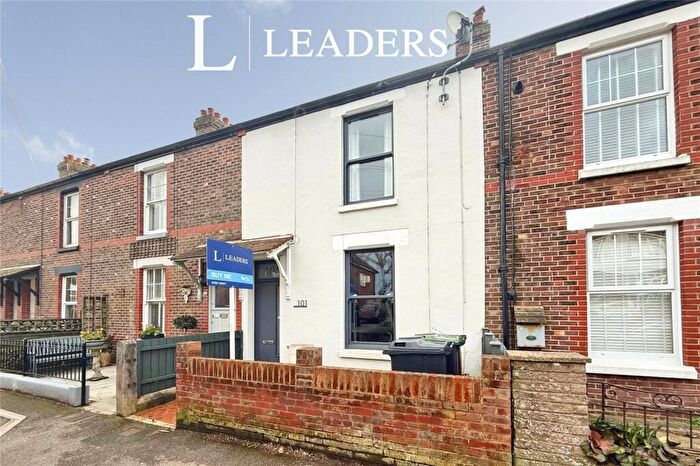 3 Bedroom Terraced House For Sale In Village Road, Gosport, Hampshire, PO12