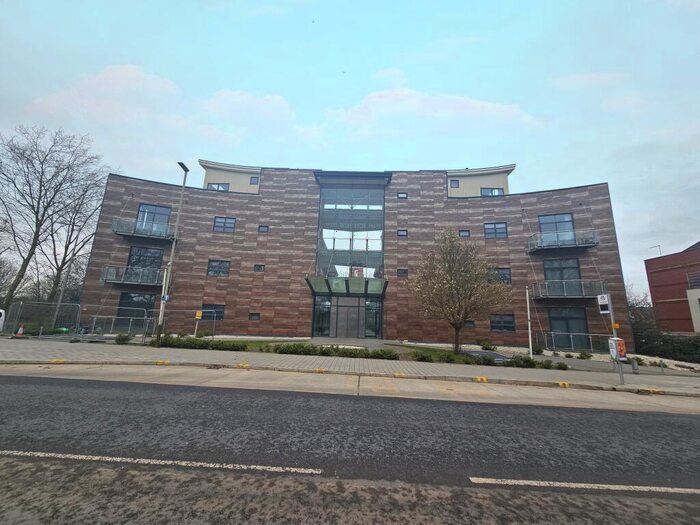 1 Bedroom Apartment To Rent In Abbey Park Road, Leicester, LE4