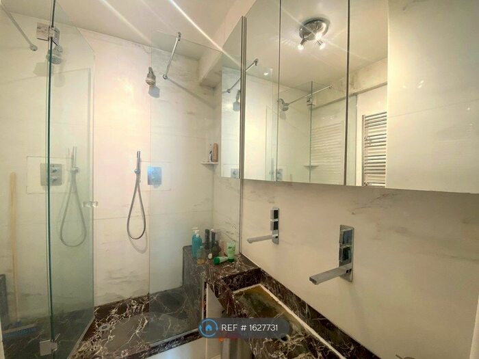 1 Bedroom Flat To Rent In Hallam Street, London, W1W