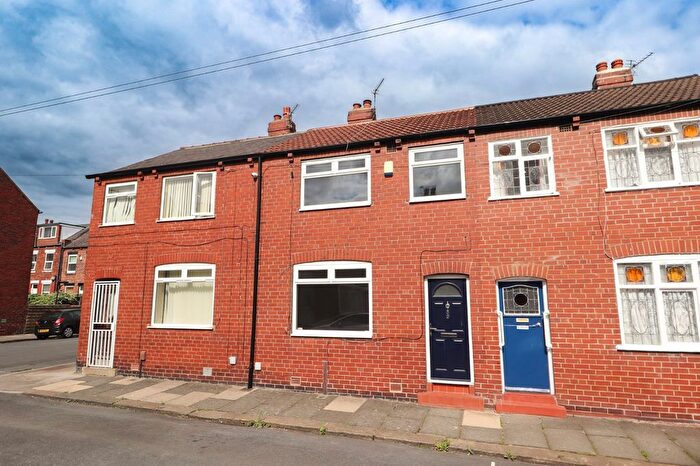 3 Bedroom Terraced House To Rent In Dawlish Road, Leeds, West Yorkshire, LS9