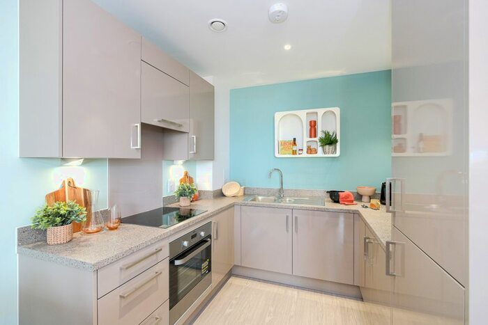 1 Bedroom Flat For Sale In Ealing Road, Alperton, HA0
