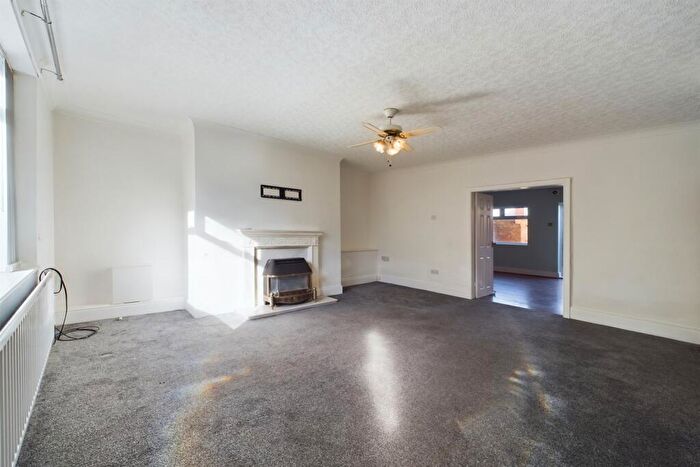 3 Bedroom Property To Rent In Myrtle Street, Ashington, NE63