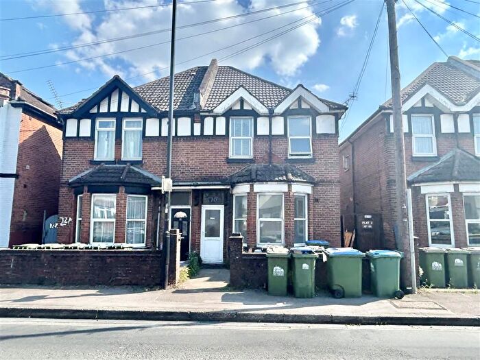 1 Bedroom Flat To Rent In Bitterne Road West, Southampton, SO18