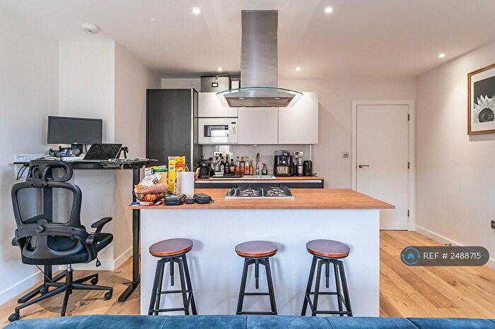 2 Bedroom Flat To Rent In Kirkdale Road, London, SE26