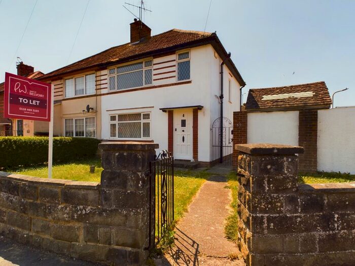 3 Bedroom Semi-Detached House To Rent In Blandford Road, Reading, RG2