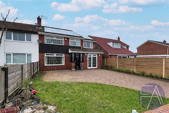 4 Bedroom Semi-Detached House For Sale In Pinfold Lane, Southport, Merseyside, PR8