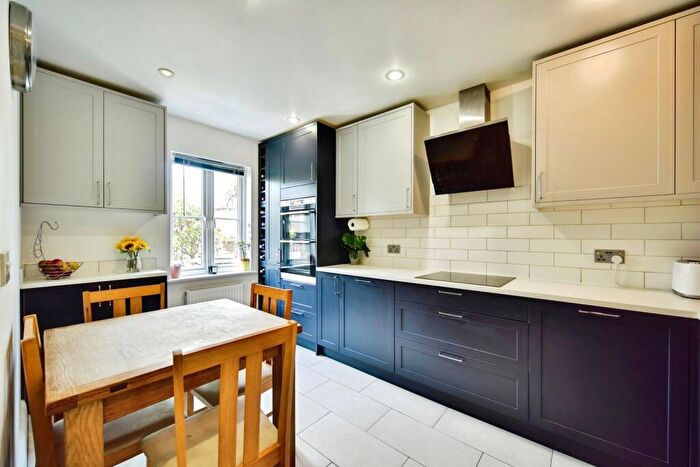 3 Bedroom Terraced House For Sale In New Hythe Lane, Larkfield, Aylesford, Kent, ME20