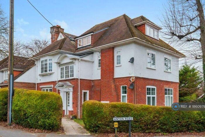 1 Bedroom Flat To Rent In Winchester Road, Andover, SP10