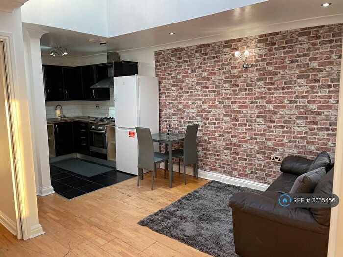 2 Bedroom Flat To Rent In Cardiff Road, Luton, LU1