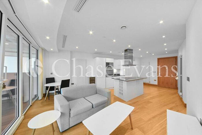 1 Bedroom Flat To Rent In Crossharbour Plaza, Canary Wharf, London, E14