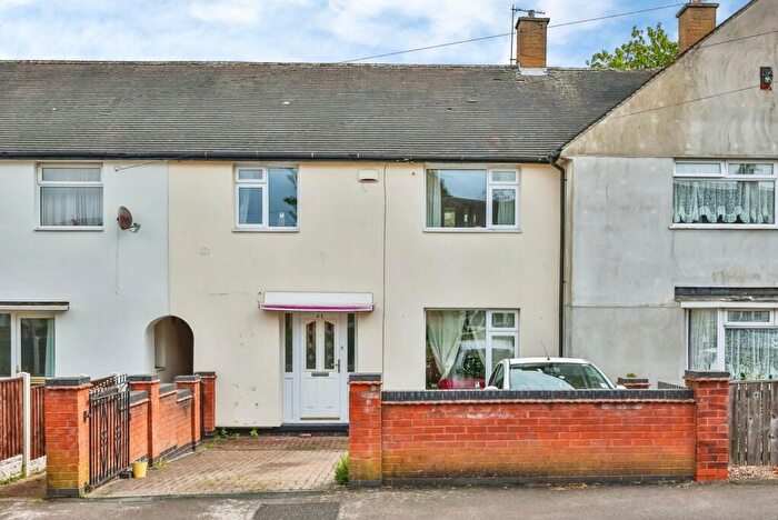 3 Bedroom Terraced House For Sale In Brandish Crescent, Clifton, Nottingham, NG11