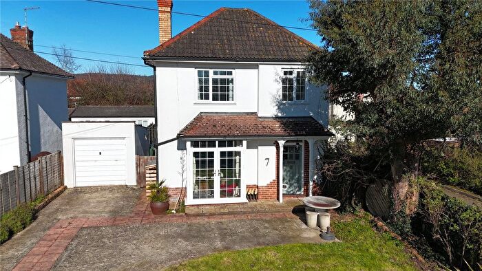 4 Bedroom Detached House For Sale In Taunton Road, Bishops Lydeard, Taunton, Somerset, TA4