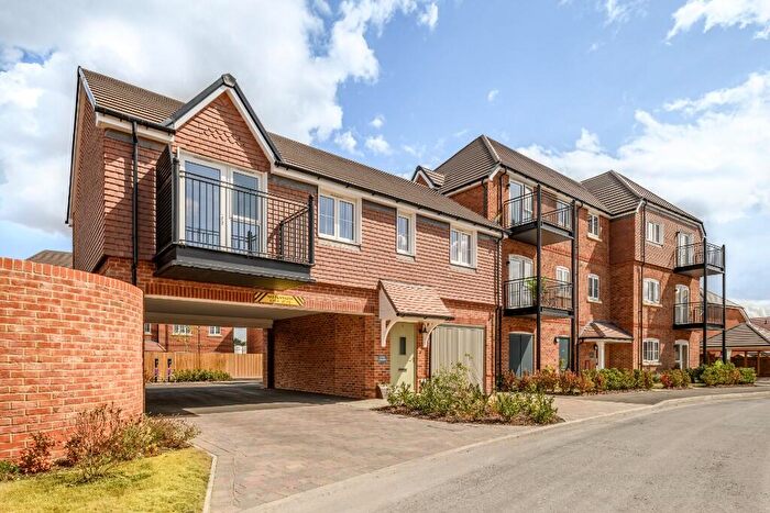 2 Bedroom Coach House For Sale In Wallingford Road, Wallingford, OX10
