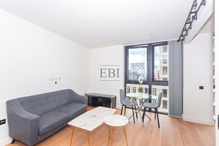 1 Bedroom Apartment To Rent In Emery Way, Emery Wharf, London Dock, Wapping, E1W