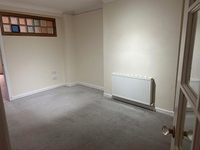 2 Bedroom Flat To Rent In Heaton Road, Heaton, NE6